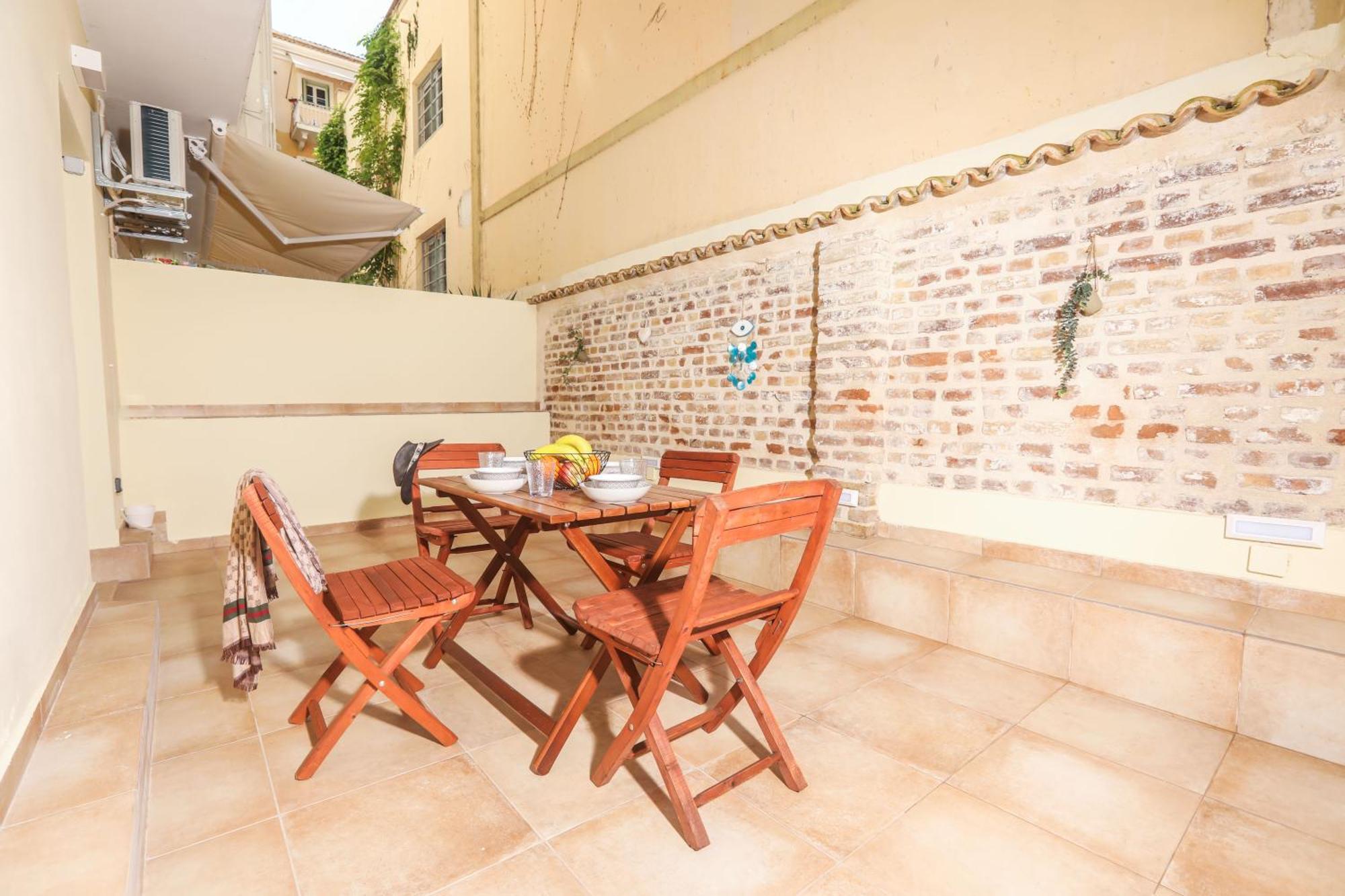 Elisavet City Apartment With Veranda Corfu  外观 照片